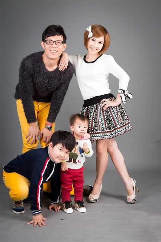 family_%e8%94%a1%e5%b0%9a%e6%81%86-15