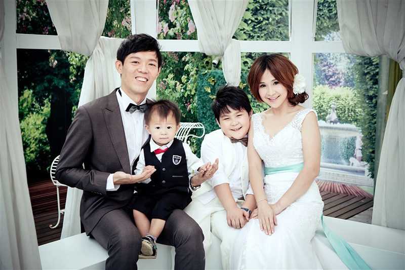 family_%e8%94%a1%e5%b0%9a%e6%81%86-2