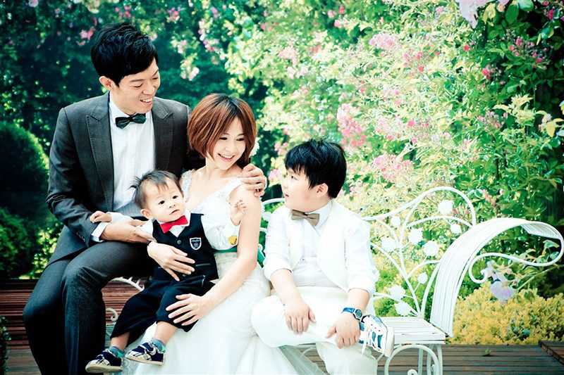 family_%e8%94%a1%e5%b0%9a%e6%81%86-4
