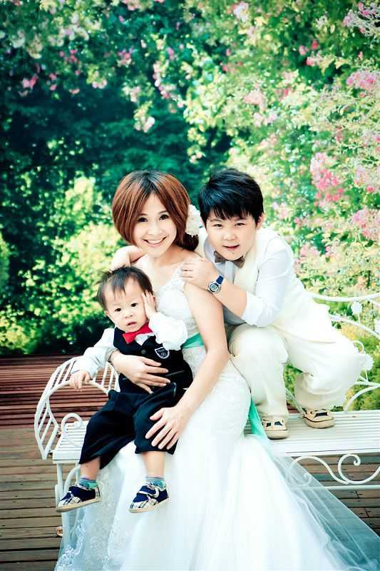 family_%e8%94%a1%e5%b0%9a%e6%81%86-5